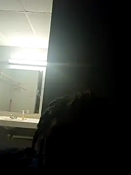 Snapshot of Longthickdick33 chatting on September 22, 6:10 pm Longthickdick33 online show from September 22, 6:10 pm