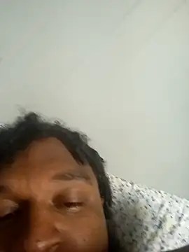 Snapshot of Longthickdick33 chatting on October 26, 2:28 am Longthickdick33 online show from October 26, 2:28 am