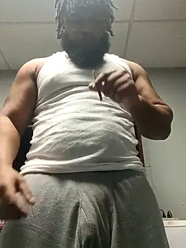 Snapshot of Longthickdick33 chatting on December 14, 12:49 am Longthickdick33 online show from December 14, 12:49 am