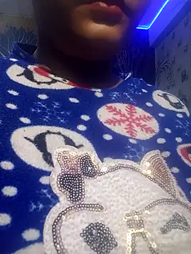 Snapshot of hottiebaba_01 chatting on December 5, 10:02 am hottiebaba 01 online show from December 5, 10:02 am