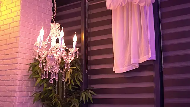 Snapshot of BellaNoirre chatting on September 27, 6:02 pm BellaNoirre online show from September 27, 6:02 pm