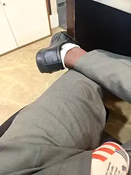 Snapshot of hotboy43339 chatting on September 28, 8:42 am hotboy43339 online show from September 28, 8:42 am