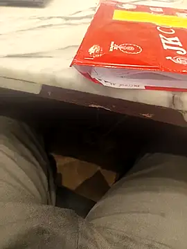 Snapshot of hotboy43339 chatting on October 6, 9:51 am hotboy43339 online show from October 6, 9:51 am