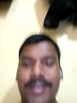 Snapshot of hotboy43339 chatting on October 25, 4:31 am hotboy43339 online show from October 25, 4:31 am