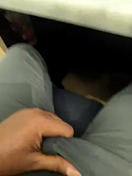 Snapshot of hotboy43339 chatting on November 21, 8:46 am hotboy43339 online show from November 21, 8:46 am