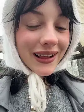 Only April online show from September 20, 2:07 pm