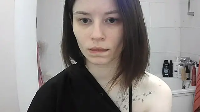 EdlinEngelby online show from September 30, 4:34 pm