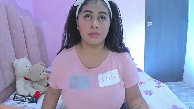 AndreaSweet2 online show from September 15, 8:31 pm