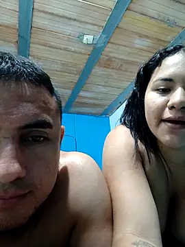 Snapshot of Geral_Yeraldyn09 chatting on October 15, 1:39 am Geral Yeraldyn09 online show from October 15, 1:39 am