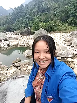 MuiNay online show from October 31, 1:17 am