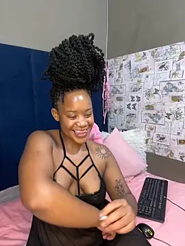 Dirtydaisyxx25 online show from October 11, 8:29 pm