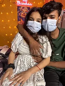 Snapshot of the_Shinchan@xh chatting on September 11, 9:31 am the Shinchanxh online show from September 11, 9:31 am