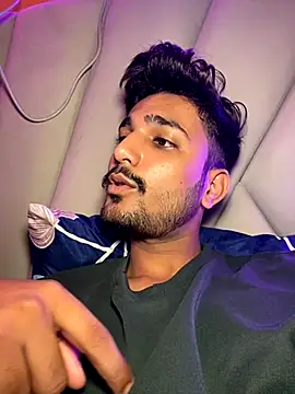 Snapshot of the_Shinchan@xh chatting on September 26, 4:05 am the Shinchanxh online show from September 26, 4:05 am