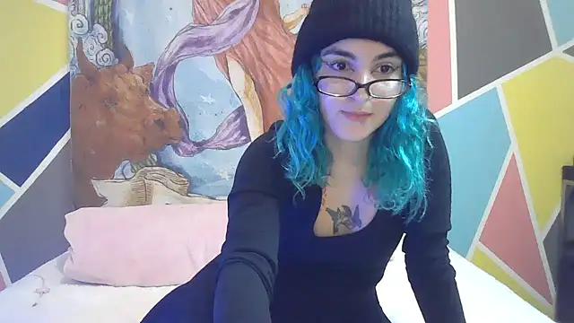 peetitefairy online show from October 9, 11:47 pm