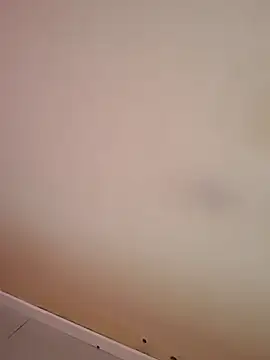 Snapshot of estefymariam88 chatting on November 28, 1:25 pm estefymariam88 online show from November 28, 1:25 pm