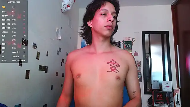 DannyPhantom555 online show from October 19, 4:29 pm