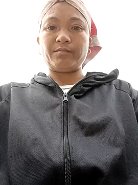 Love-Mama33 online show from September 12, 12:11 am