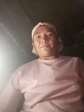 Love-Mama33 online show from October 26, 2:39 am