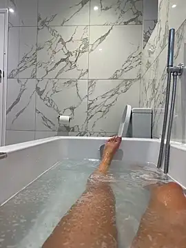 faithsfootsie22 online show from September 23, 6:00 pm