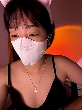 Snapshot of chuppy03 chatting on October 10, 3:33 pm chuppy03 online show from October 10, 3:33 pm