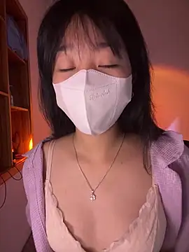 Snapshot of chuppy03 chatting on October 17, 3:14 pm chuppy03 online show from October 17, 3:14 pm