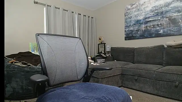 Snapshot of LeeCox chatting on January 25, 8:42 am LeeCox online show from January 25, 8:42 am