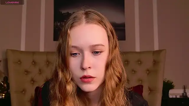 Snapshot of MandyMils chatting on October 12, 2:16 pm MandyMils online show from October 12, 2:16 pm