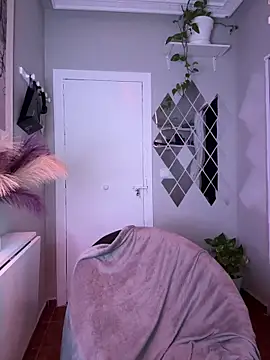 lacattiva online show from September 9, 8:30 pm