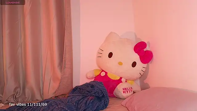 dulceangel   online show from September 16, 2:12 am