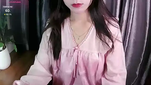 Mai aug online show from October 27, 3:16 pm