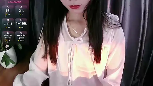 Mai aug online show from November 14, 3:44 pm