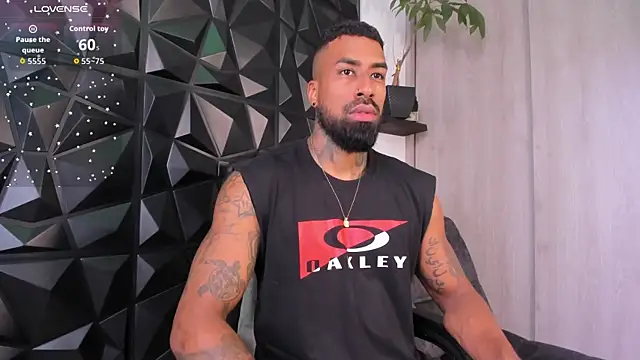 Snapshot of OstinDaniels chatting on September 13, 9:47 pm OstinDaniels online show from September 13, 9:47 pm