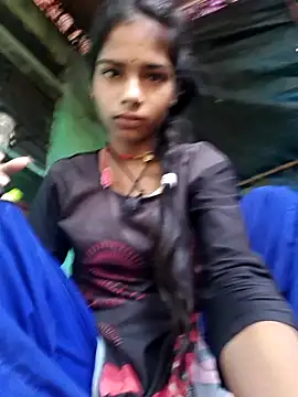 Snapshot of Gulika_Doshi chatting on September 29, 10:42 am Gulika Doshi online show from September 29, 10:42 am