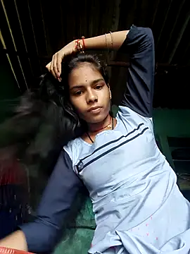 Snapshot of Gulika_Doshi chatting on September 30, 9:47 am Gulika Doshi online show from September 30, 9:47 am