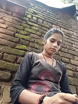 Snapshot of Gulika_Doshi chatting on October 6, 6:44 am Gulika Doshi online show from October 6, 6:44 am