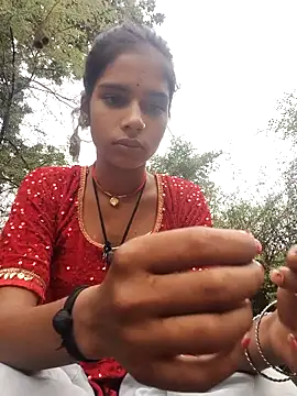 Snapshot of Gulika_Doshi chatting on October 27, 2:37 am Gulika Doshi online show from October 27, 2:37 am