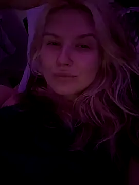 EileenKenner online show from October 16, 8:54 pm