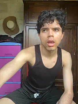 Axel-Mejia online show from October 20, 7:03 pm