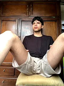 Axel-Mejia online show from November 9, 8:18 pm