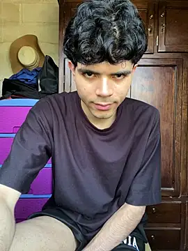 Axel-Mejia online show from November 10, 6:29 pm