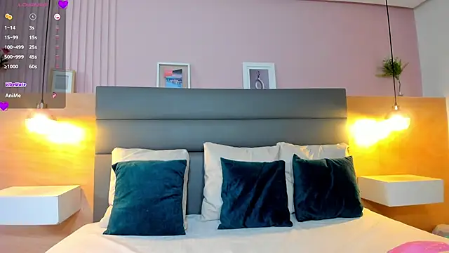  emma willliams  online show from October 8, 1:53 pm