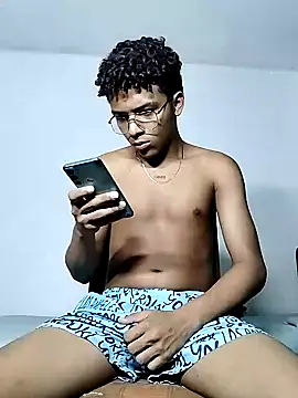 Manuel Mateus1 online show from November 28, 3:09 am