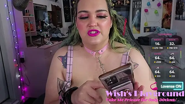 Snapshot of nevermakeawish chatting on October 23, 4:45 am nevermakeawish online show from October 23, 4:45 am