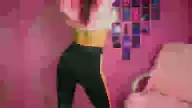 Snapshot of Aurora_Loveu chatting on November 14, 8:57 am Aurora Loveu online show from November 14, 8:57 am