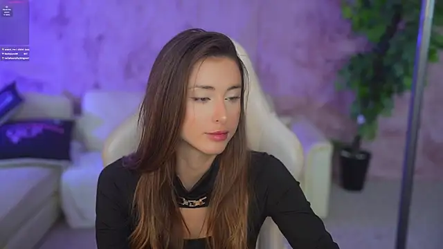 Snapshot of Luna_secretgirl chatting on October 15, 7:08 am Luna secretgirl online show from October 15, 7:08 am