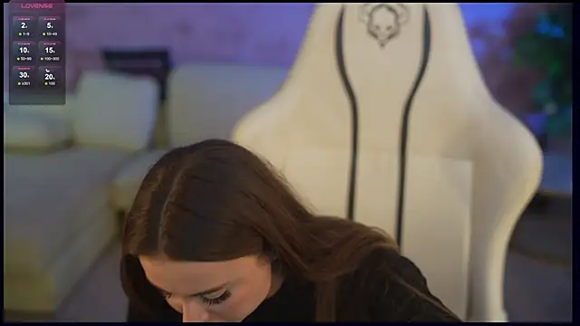 Snapshot of Luna_secretgirl chatting on November 8, 7:52 am Luna secretgirl online show from November 8, 7:52 am