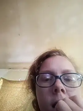 countrymomma online show from September 11, 1:00 pm