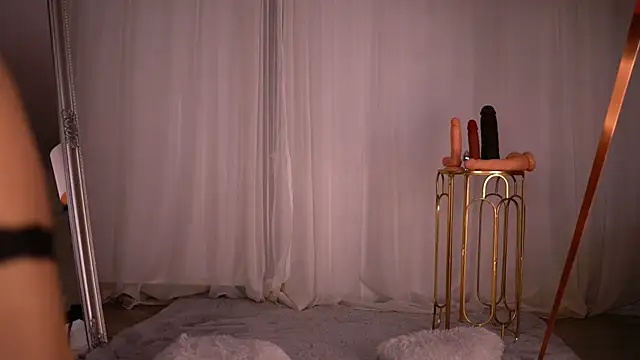 NickyBenz online show from October 6, 6:05 pm