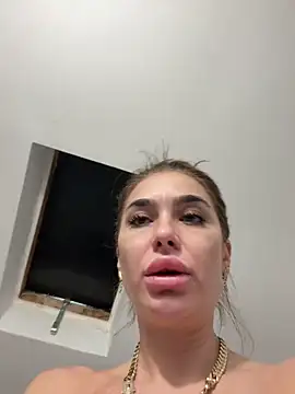 KaseyQuinn  online show from November 7, 7:41 am