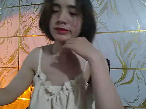 Lyzizi lovely09 online show from October 18, 12:24 am